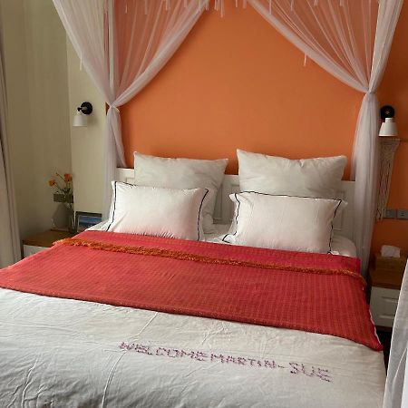 Bed and Breakfast Chez Madame Binh Hanoi Exterior foto