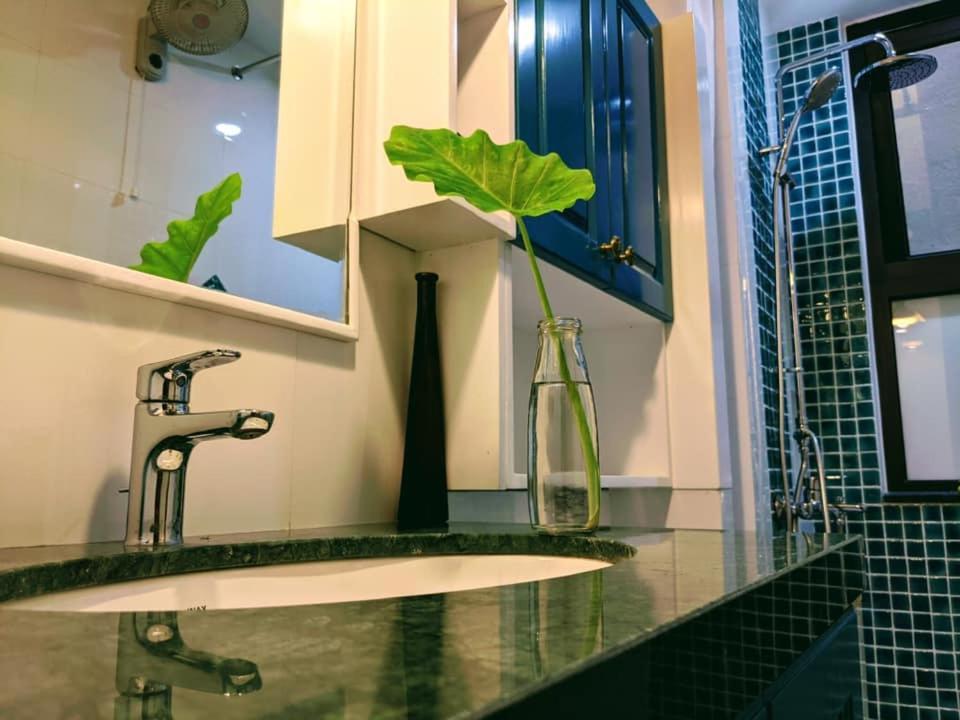 Bed and Breakfast Chez Madame Binh Hanoi Exterior foto